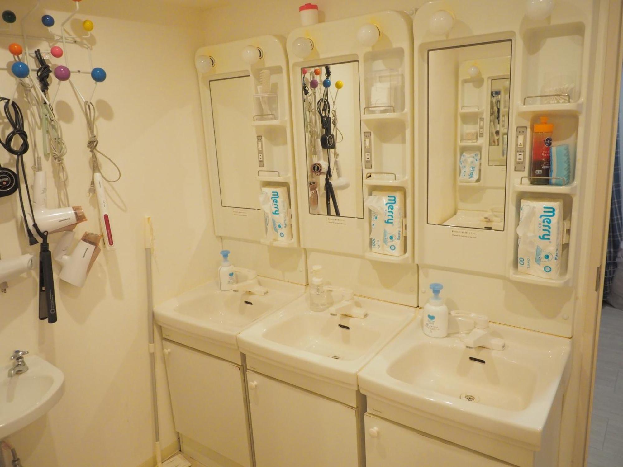 Bnb+ Akihabara Tokió Kültér fotó